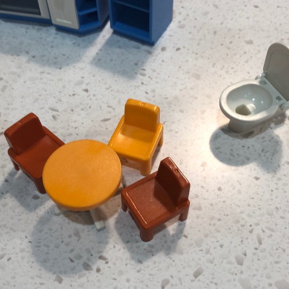 Playmobil mini starter set -full home - Picture 3 of 5